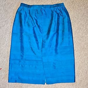 Vintage turquoise blue fully lined raw silk taffeta